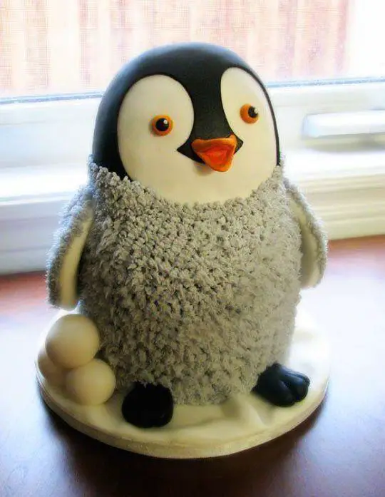 penguin birthday cake