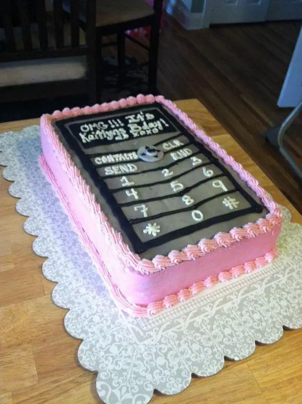 phone birthday cake