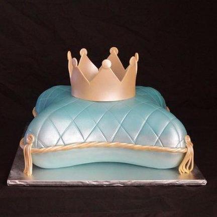 pillow birthday cakes