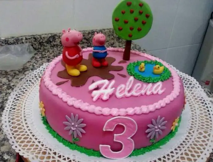 pink birthday cake for 3 year old