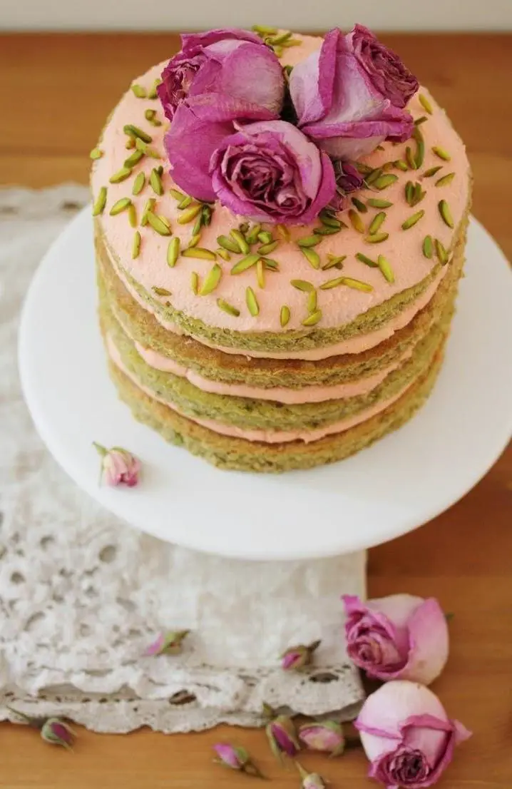 pistachio birthday cake