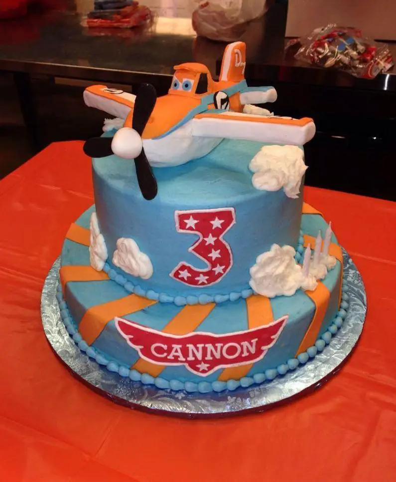 planes birthday cakes
