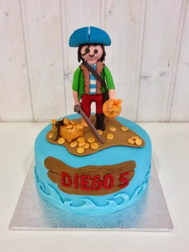playmobil birthday cake