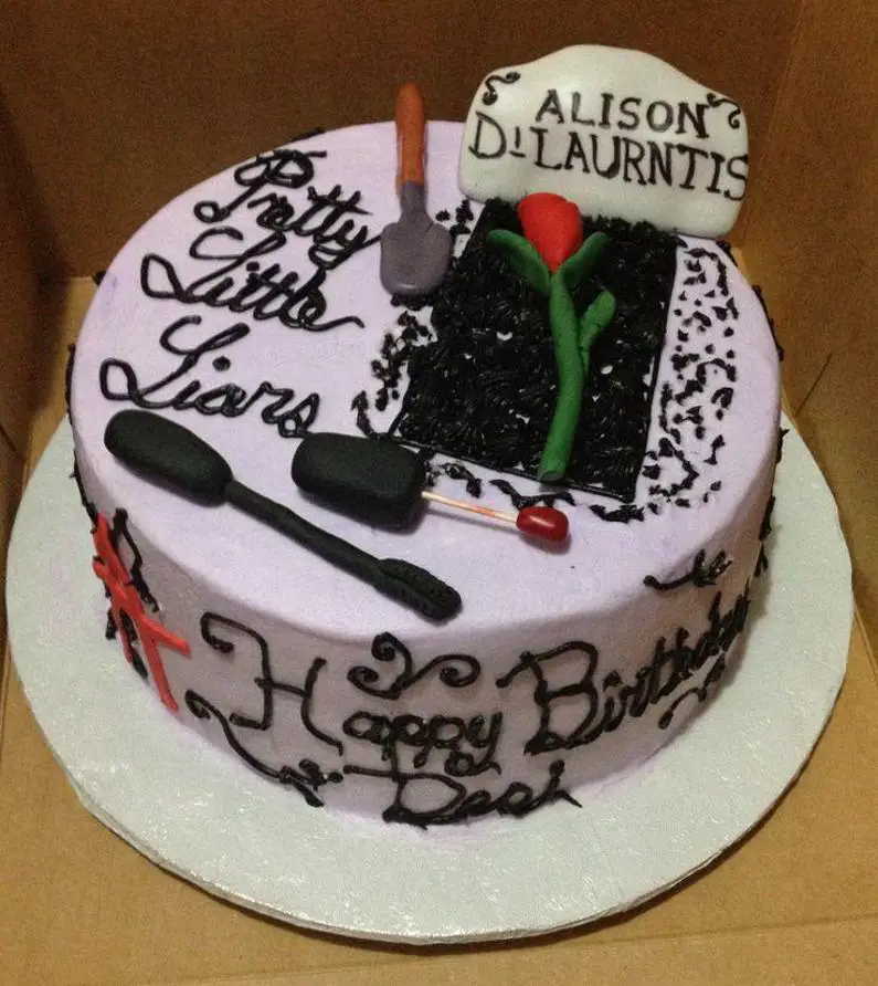 pretty little liars birthday cake