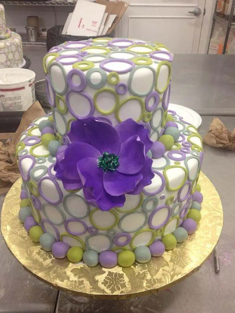 purple flower birthday cake