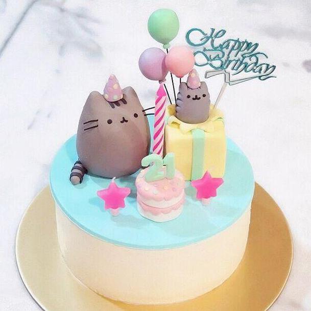 pusheen birthday cake