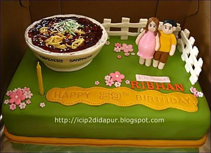 ramen birthday cake