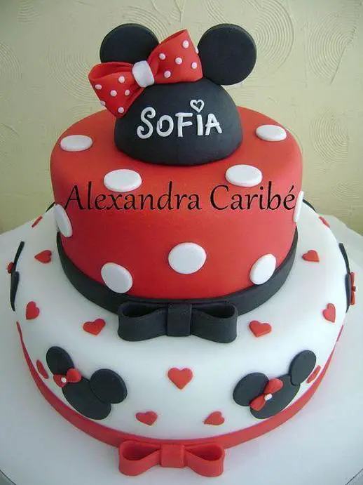 red minnie mouse birthday cakes