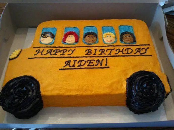 school bus birthday cake