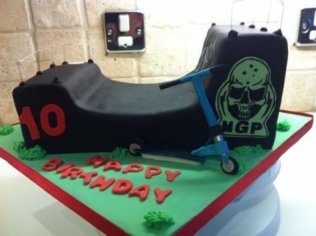 scooter birthday cakes