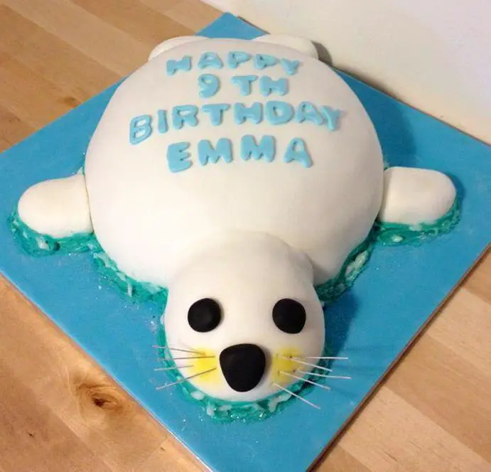seal birthday cake