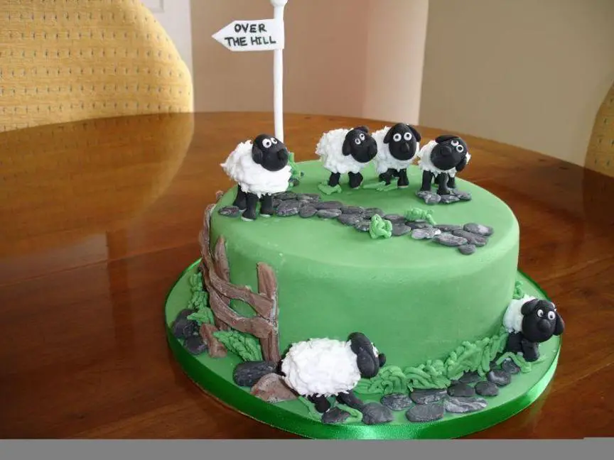sheep cakes birthday