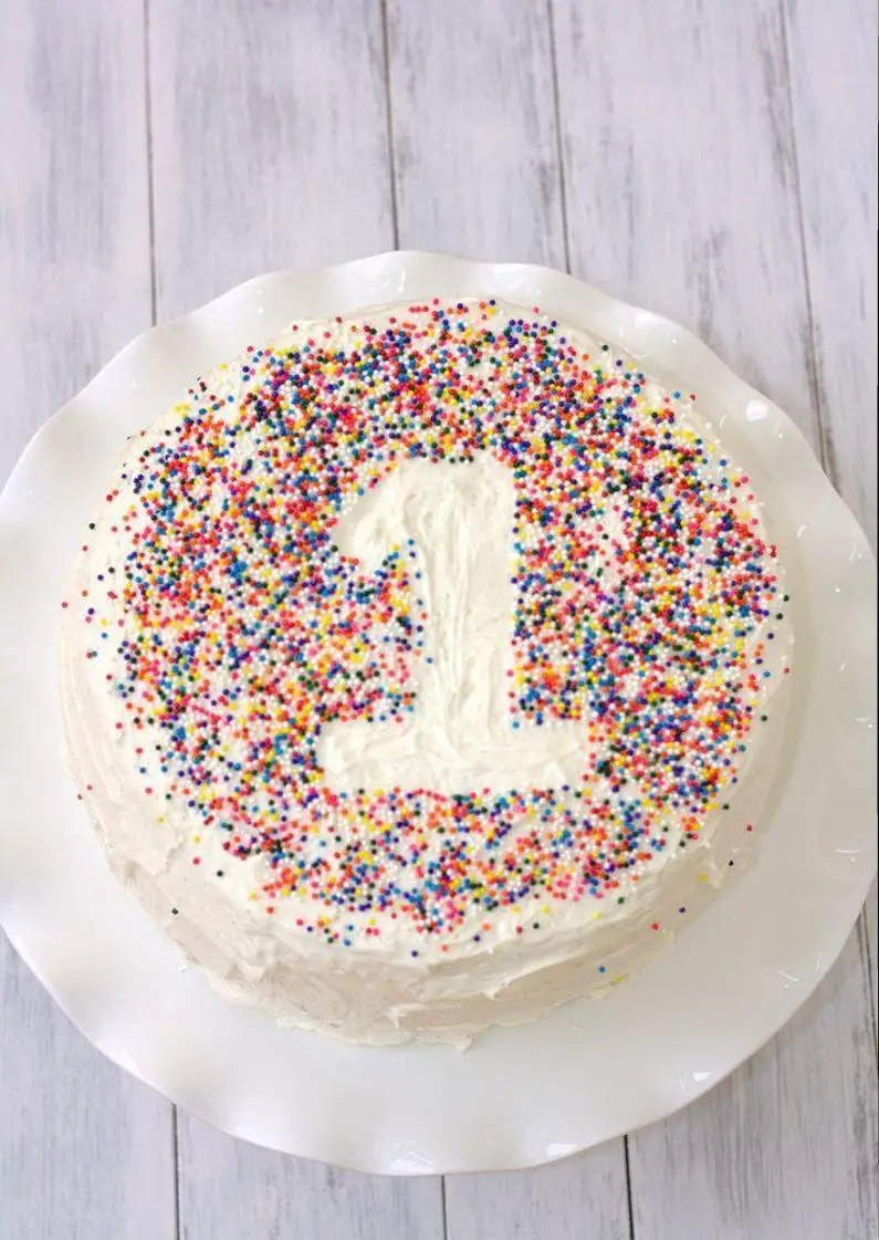 simple first birthday cakes