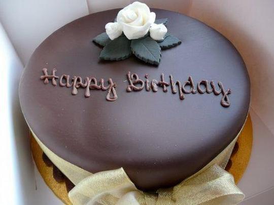 simple happy birthday cakes