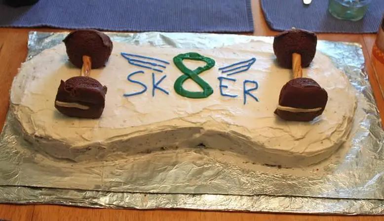 skateboard birthday cake