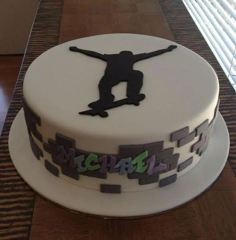 skateboard birthday cakes
