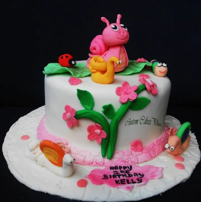 snail birthday cake