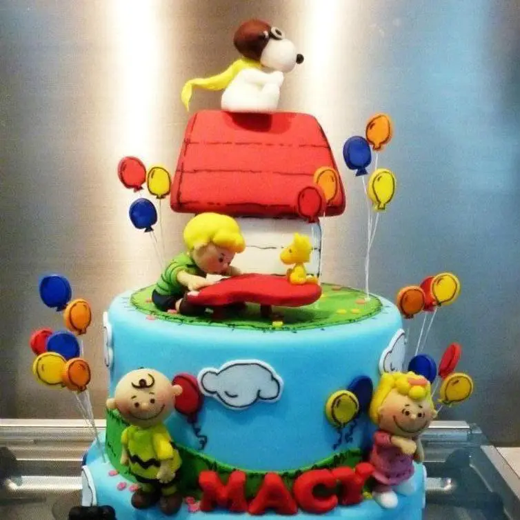 snoopy birthday cake ideas