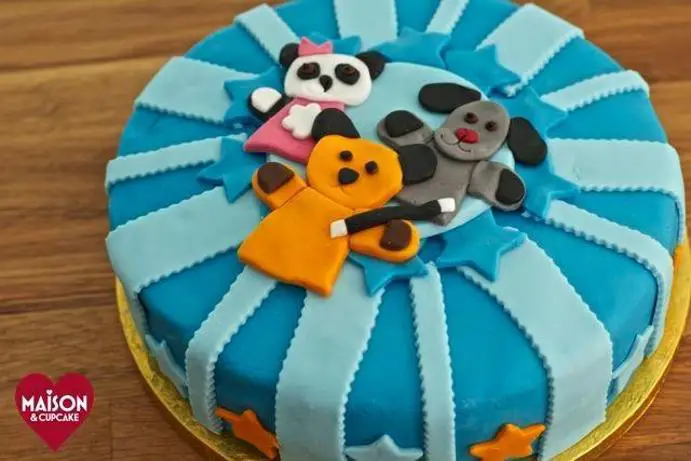 sooty birthday cake