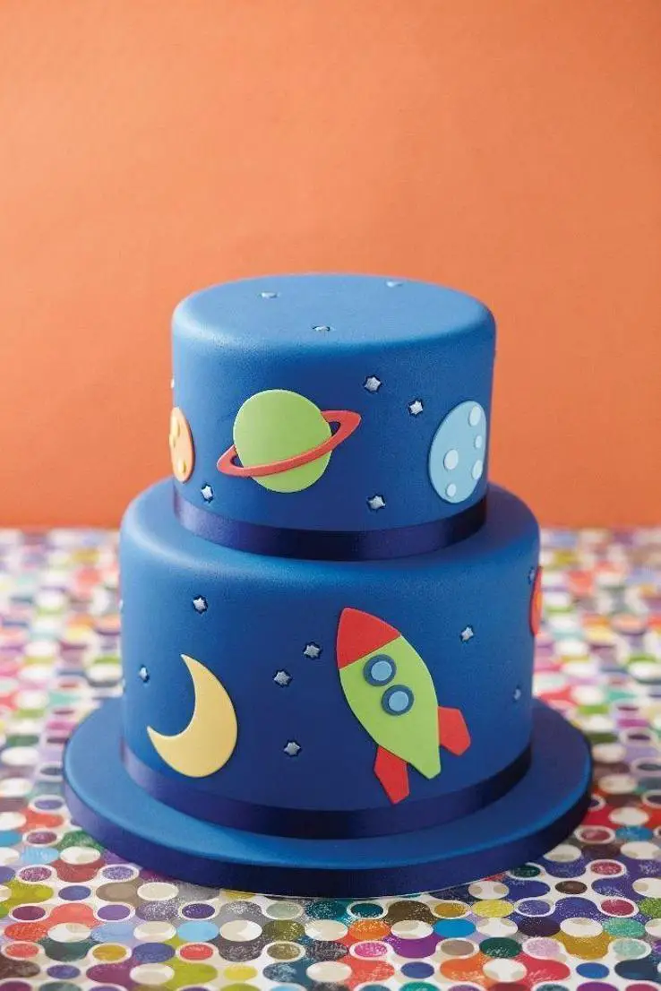 space birthday cakes