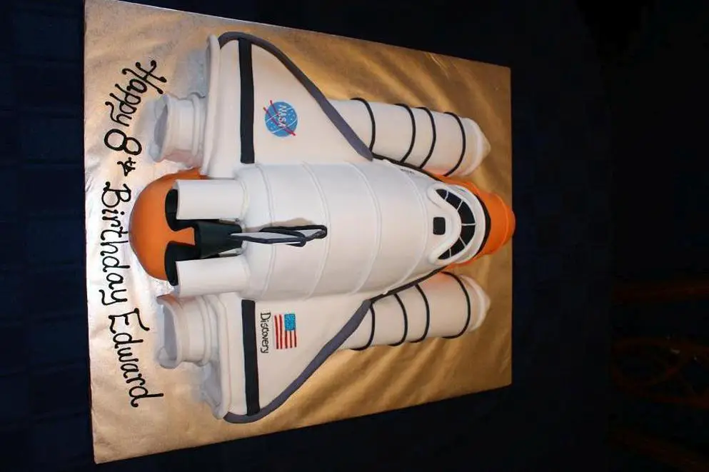 space shuttle birthday cake