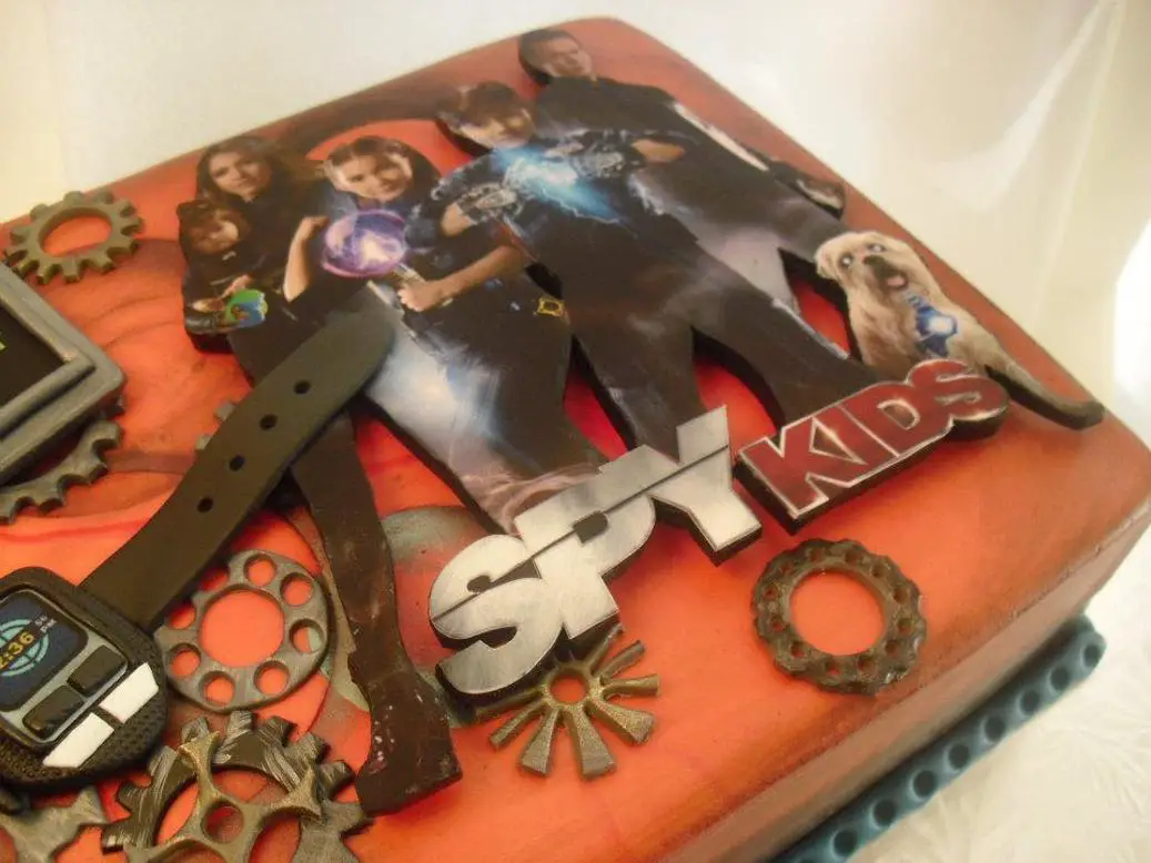 spy kids birthday cake
