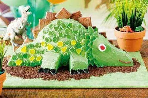 stegosaurus birthday cake