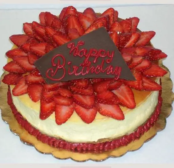 strawberry cake for birthday