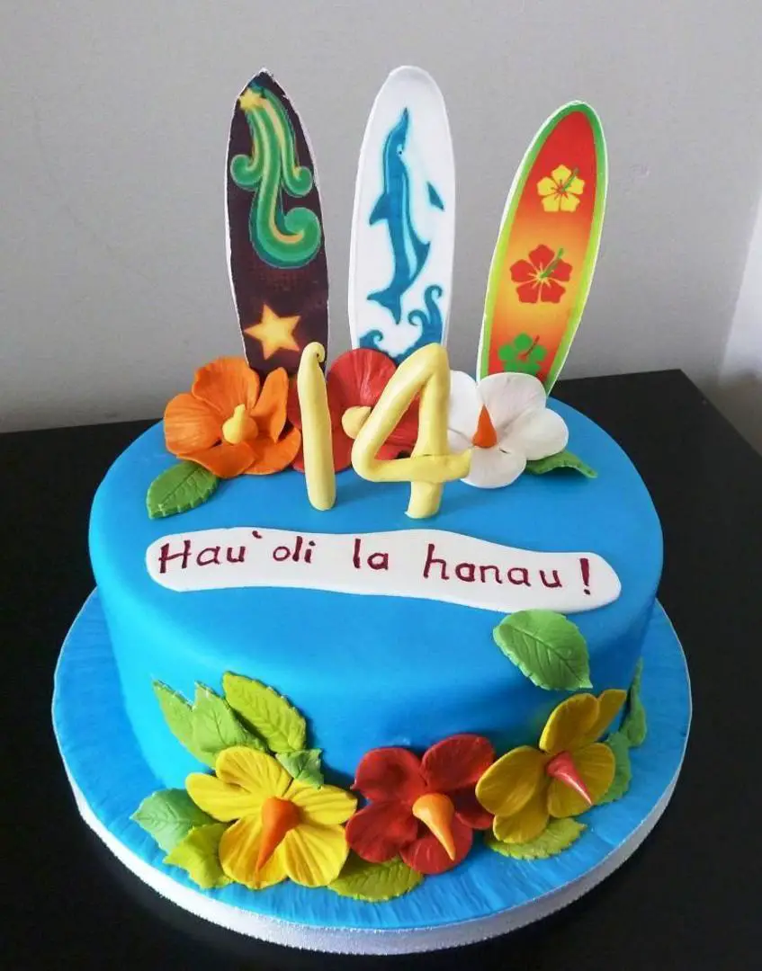 surfboard birthday cake