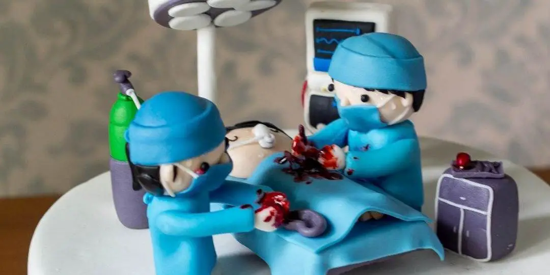 surgeon birthday cake