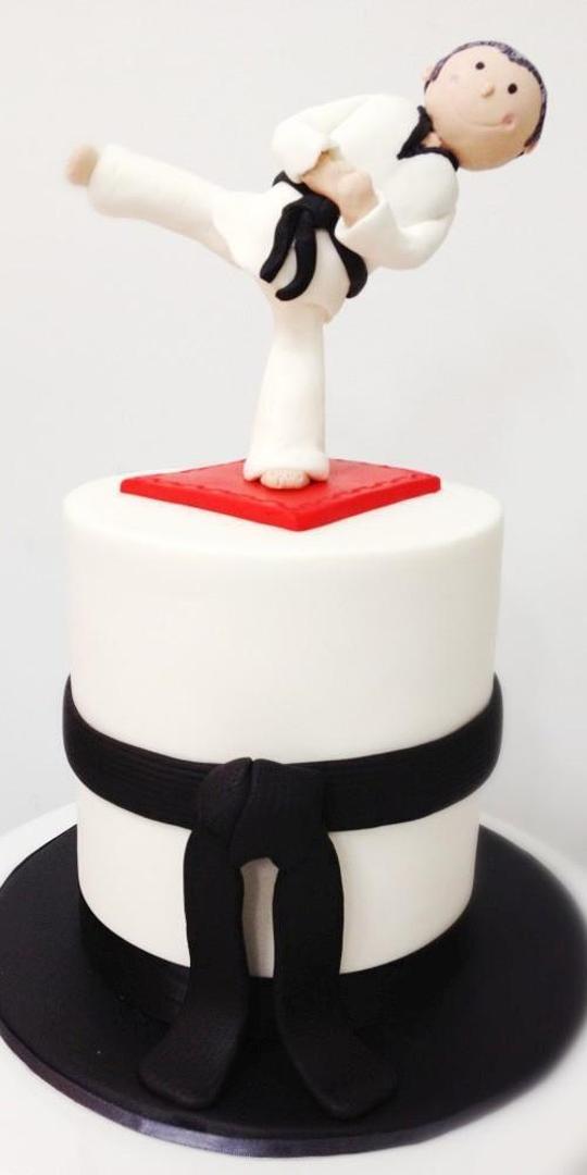 taekwondo birthday cake