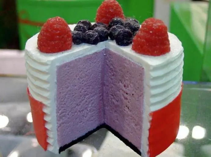 taro birthday cake