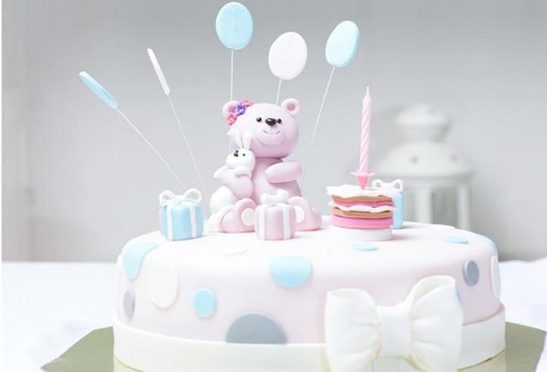 teddy bear first birthday cake