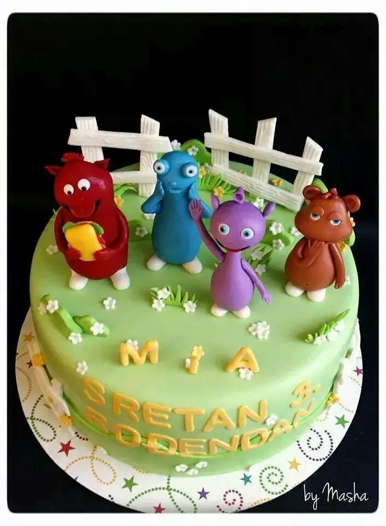 the cuddlies birthday cake