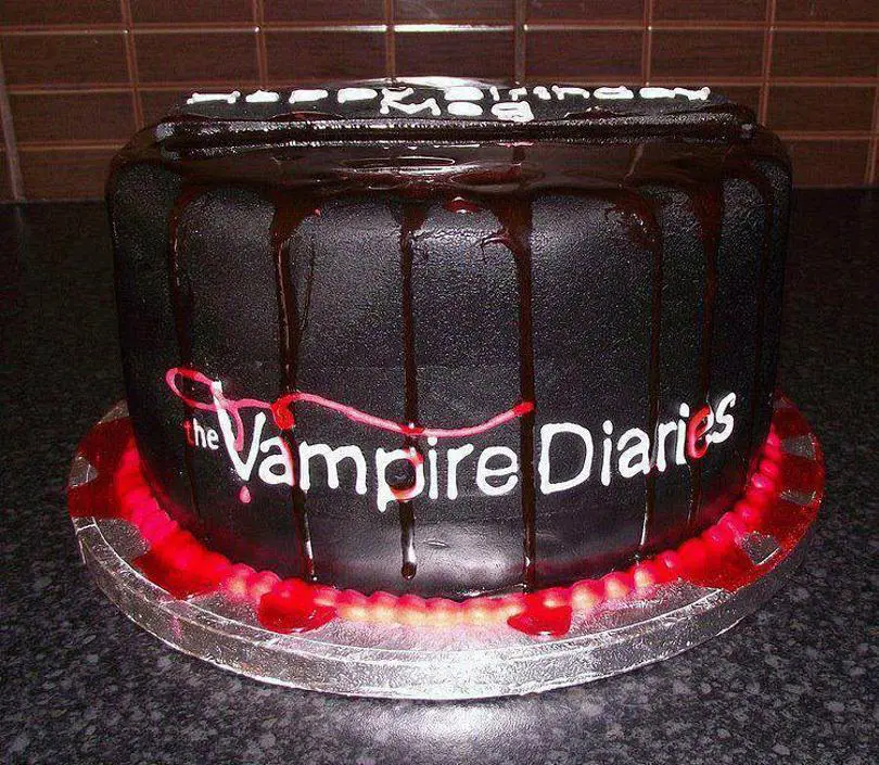 the vampire diaries birthday cake