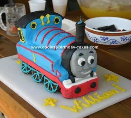 thomas 1st birthday cakes