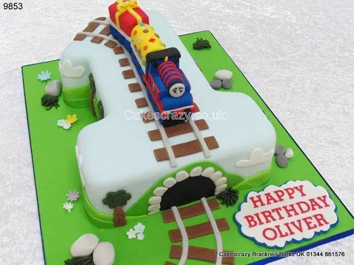 Thomas the tank engine 1st birthday cake