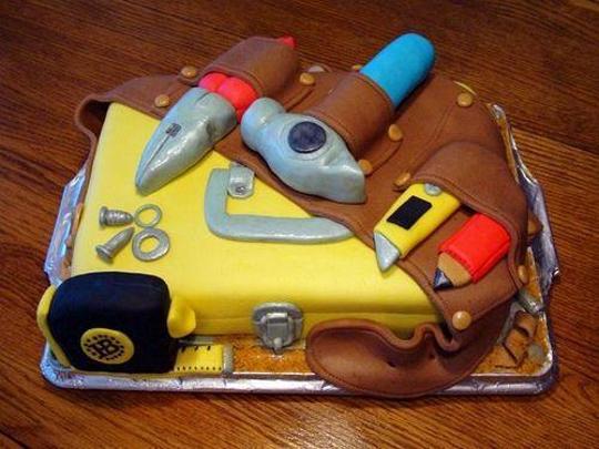 tools birthday cake
